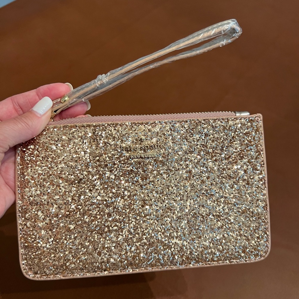 Kate Spade NWOT New York Rose Gold Wristlet